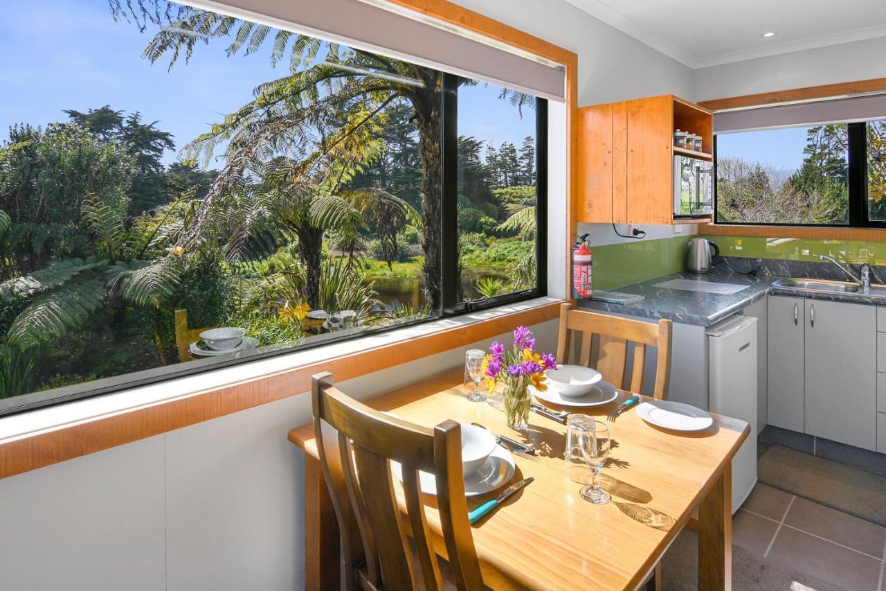 Upepo - The Garden Room - Cape Foulwind Studio Exterior photo