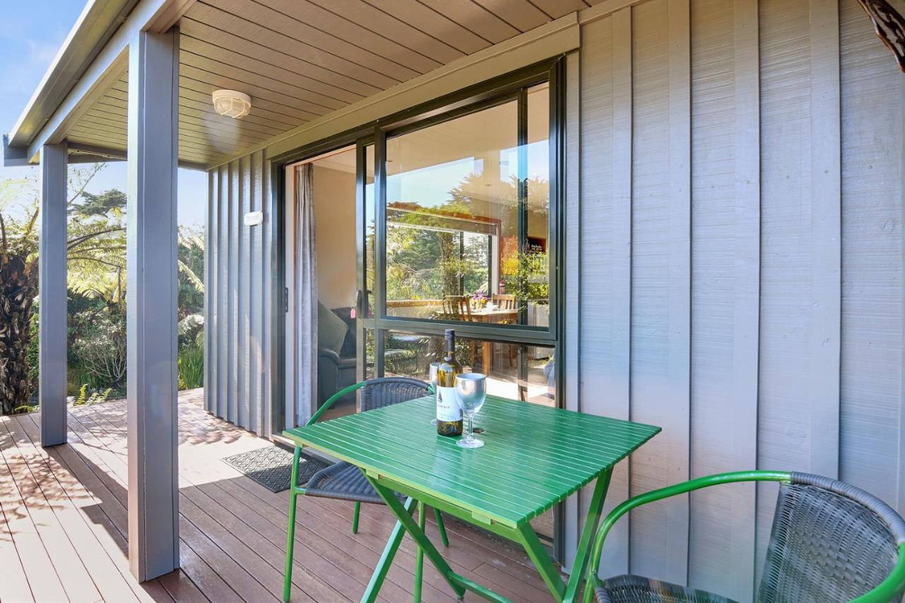 Upepo - The Garden Room - Cape Foulwind Studio Exterior photo